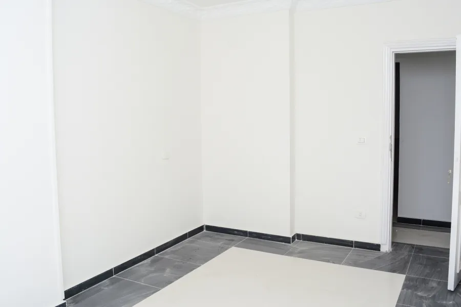 شقة للبيع 125م البيطاش ( بيانكى ش 5)