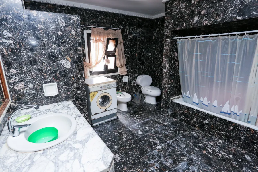 Apartment For Sale 550 m Louran (Steps from the sea)