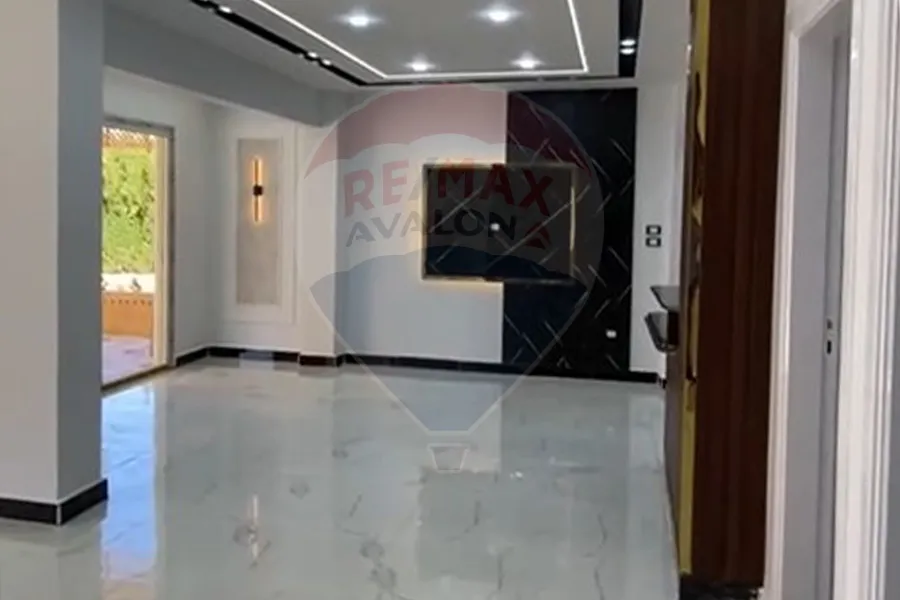 فيلا للبيع (رامتان) 500 م