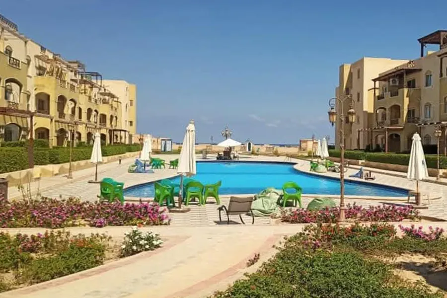 شاليه أرضي بجاردن للبيع (كورونادو - الضبعة) 142 م