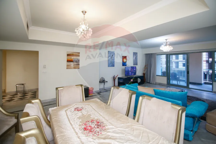 Apartment for rent 267m San Stefano (Four Seasons)