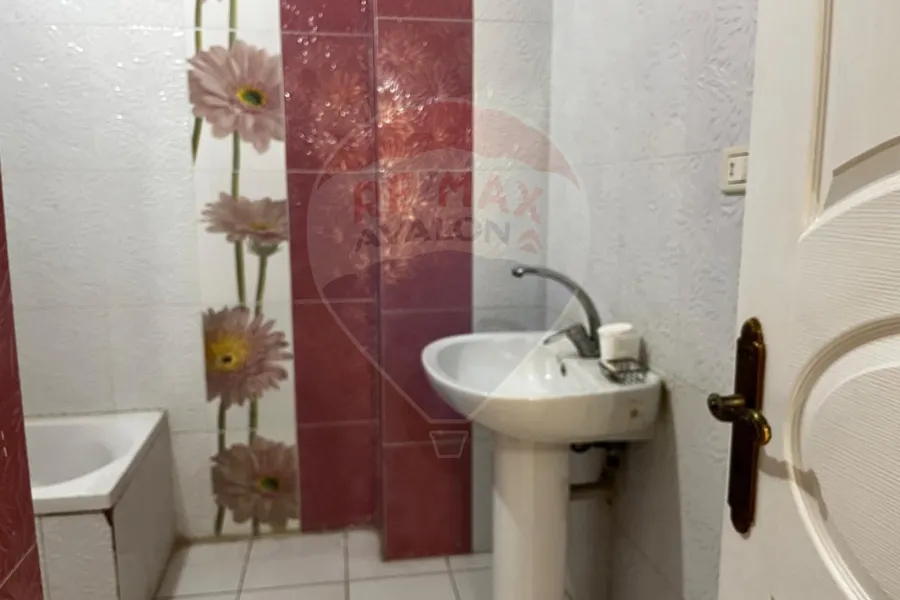 Apartment for sale 125 m Al Ibrahimiyah (Lageteh St)