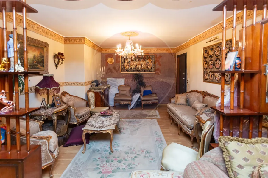 Apartment for sale 210 m Louran (Mahmoud Sedqy St)