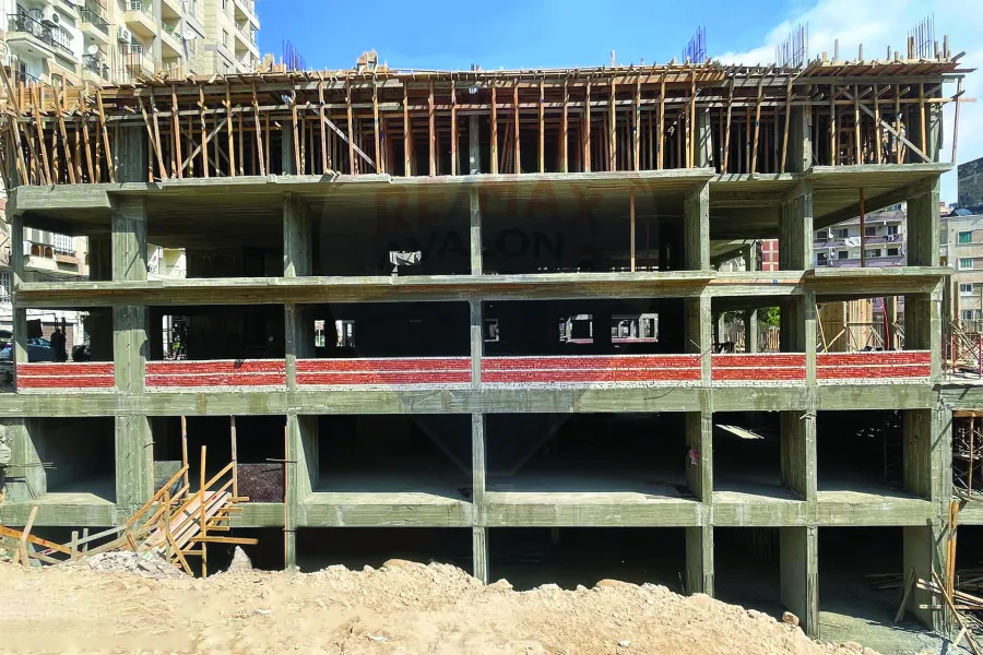 مكتب إداري للبيع 80م بمول تجاري الإبراهيمية (خطوات من ش لاجيتيه)