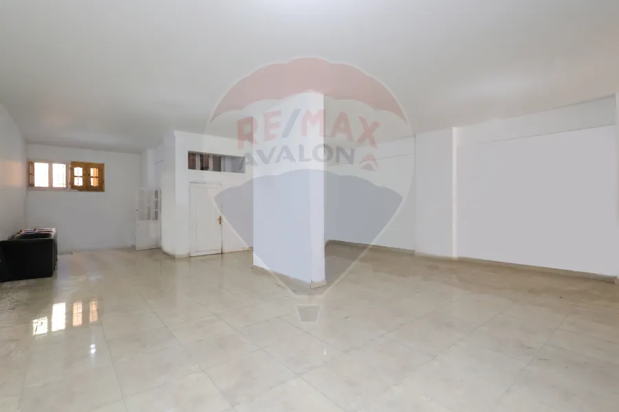 Shop + basement for sale 400 m Sidi Bishr (Gamal Abdel Naser st.)