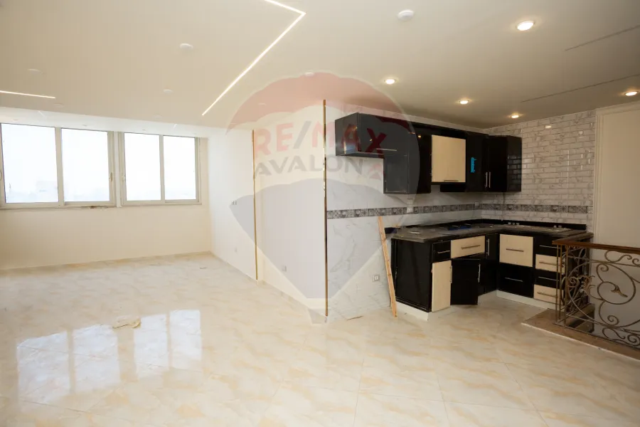 Duplex Apartment for sale 225 m Stanley (Abdel Hamid Al-Abadi St.)