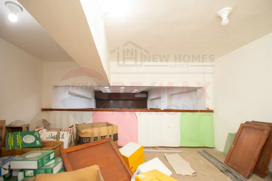 Shop for sale 36 m Roushdy ( second number of Syria St. )