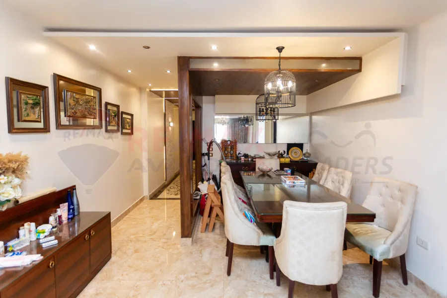 Apartment for sale 182 m Gleem (branching from the sea)