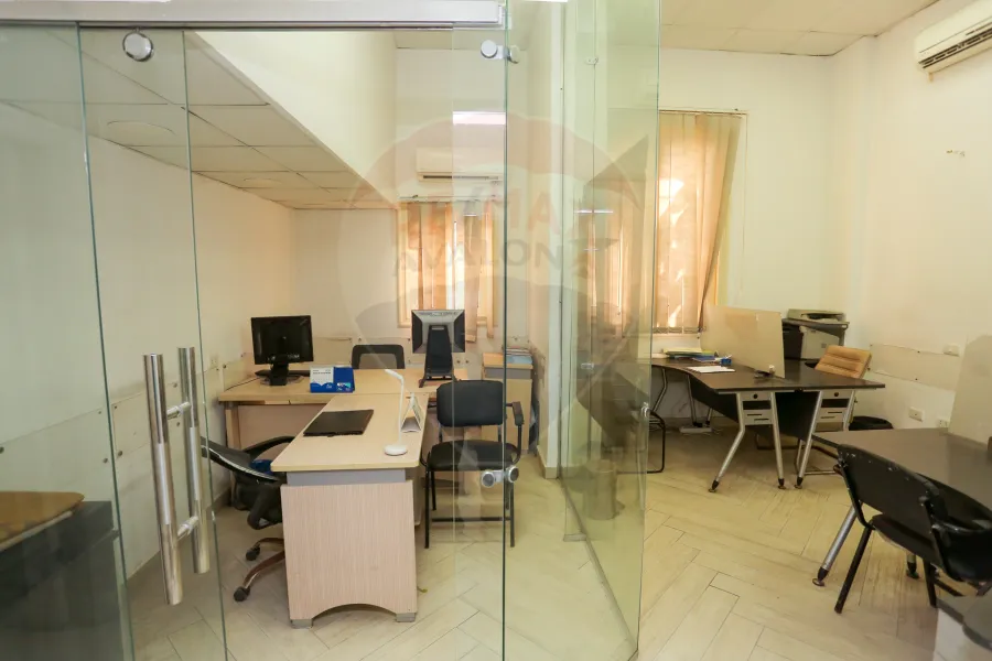Office for sale 118 m Gleem (mostafa maher st.)
