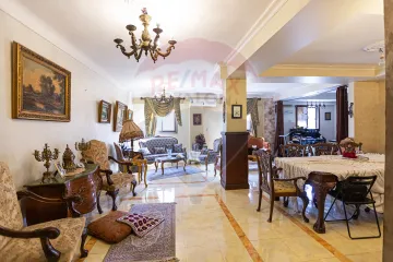 شقة للبيع 197 م سموحه ( امام كوبرى كليوباترا )