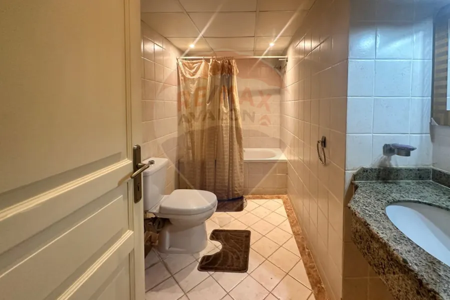 شقة للبيع 136 م سان ستيفانو (الفور سيزون)