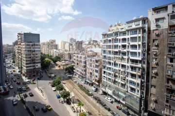 شقة للبيع 145 م بوكلى (ش أبوقير رئيسي)