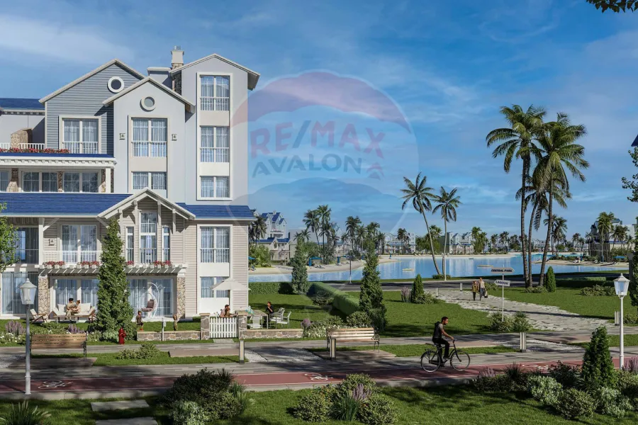 I Villa With Garden for sale Cairo (Eleva - Mountain View el mostabl)230 m