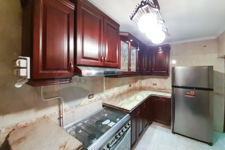 Furnished Apartment for rent 200 m Stanly (Mostafa Lotfy St.)