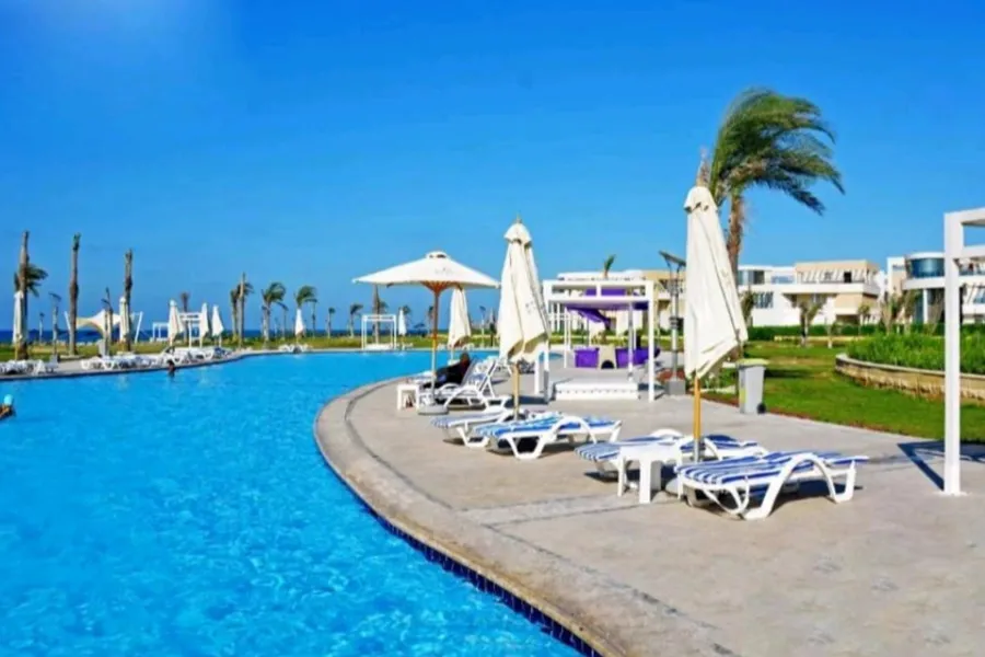 Chalet with roof for sale (Marseillia beach 4) 80 m