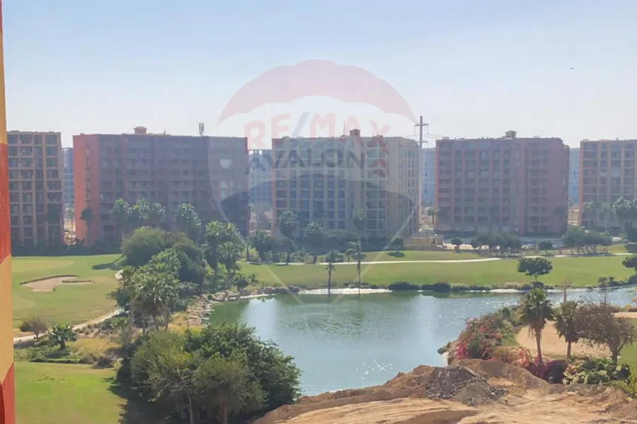 شاليه للبيع (بورتو جولف - منطقة VIP) 80 م