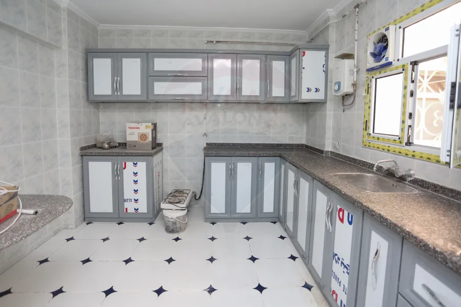 Apartment for sale 140 m Smouha (Ismail Serry St.- Branched from Fawzy Moaz St.)