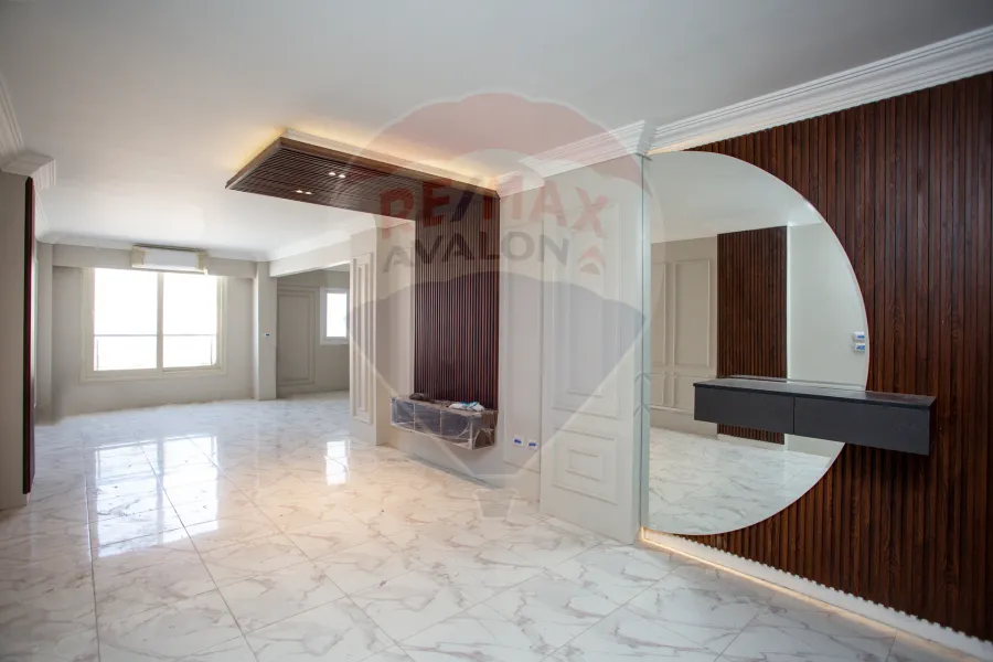 Duplex apartment for sale 255 m Smouha (next to Al-Nasr Club - near Pharos University)