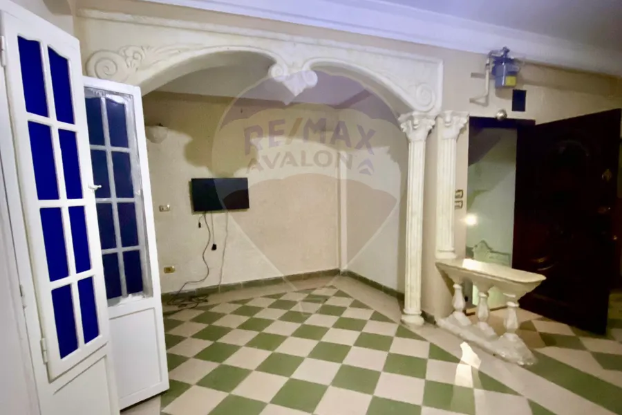 شقه دوبلكس للبيع العوايد (عزبة البحر)