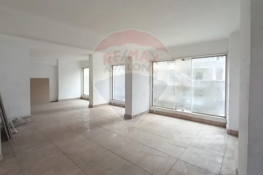 Mezzan for rent 280 m Sidi Bishr (Cairo main st.)
