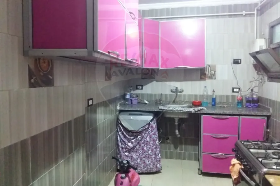 Apartment for sale 135m Alsoyof (Al sayof shamaa)