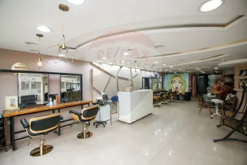 ميزان تجاري للبيع دوبلكس 236 م  لوران ( شارع الاقبال الرئيسي)