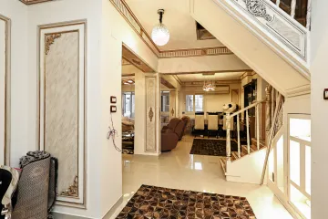 شقة دوبلكس  للبيع 130 م لوران ( متفرع من ش الاقبال )