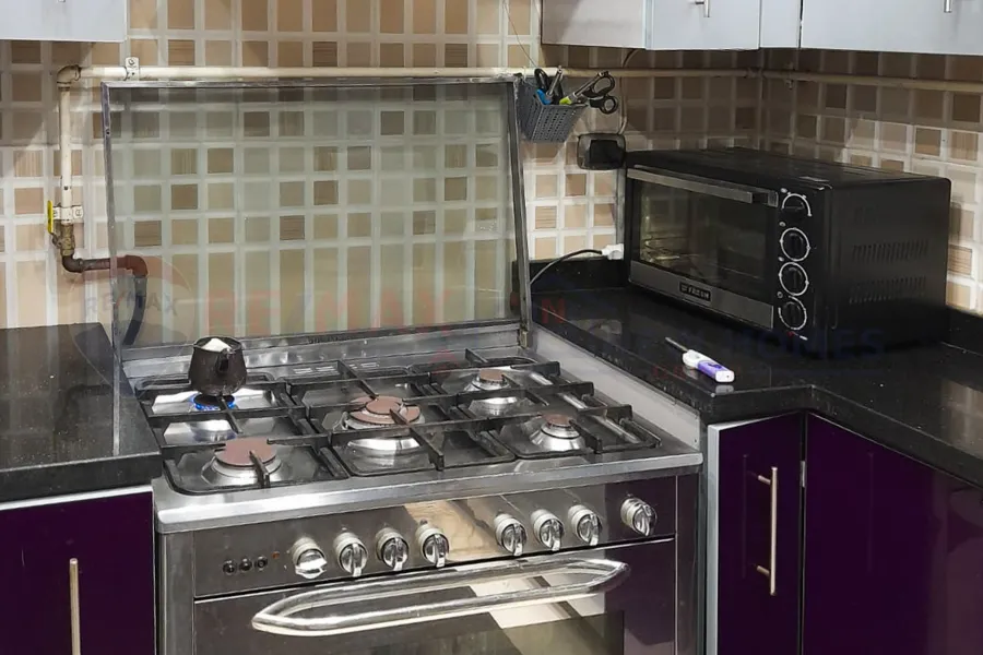 شقة للبيع 205 م السرايا (بجوار شاطئ المحروسة)