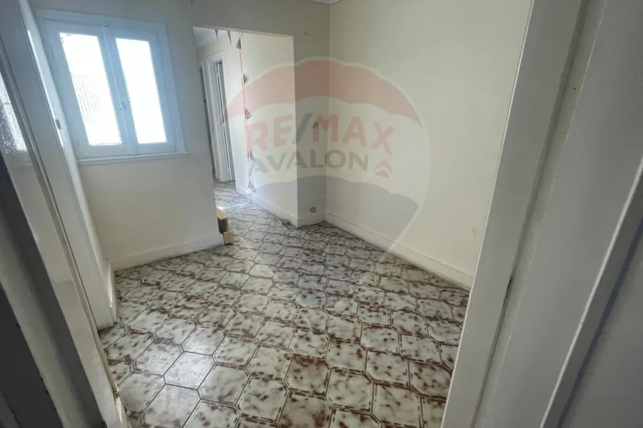 شقة للإيجار 190 م لوران (متفرع من ش الاقبال)