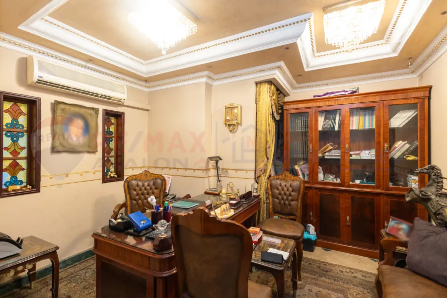 Apartment for sale 330 m Miami (direct sea)