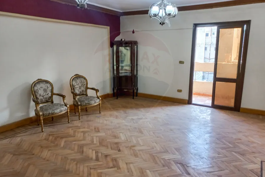 Apartment For Sale 120 m Kafr Abdo (Elfayoumy St - Next To Franciscan's School)