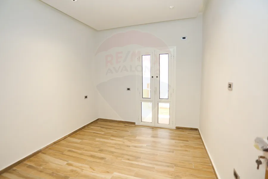 فيلا للبيع 312م مبانى + 42م حديقة الساحل الشمالى ( قرية بيلا مرينا)-  الكيلو 89