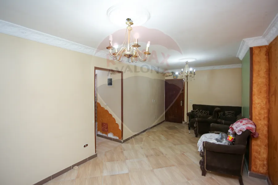 شقة للبيع 135 م العصافرة (خطوات من الكورنيش)