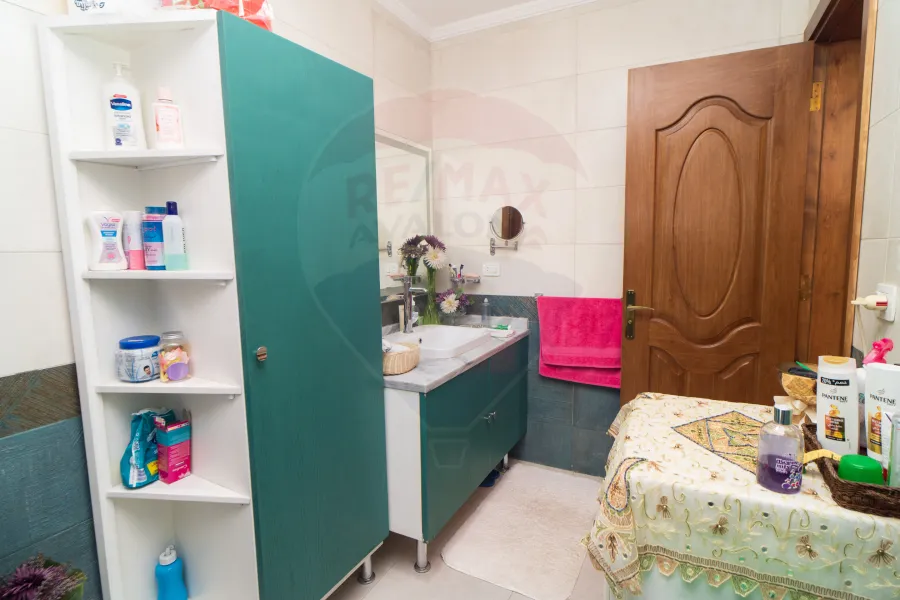 Apartment for sale 175 m Sporting (abo qeer St)