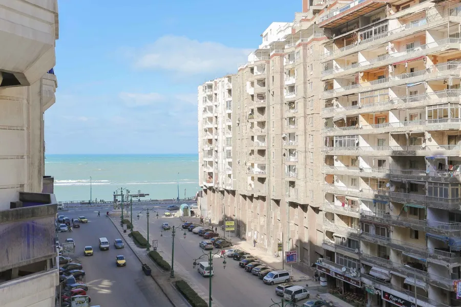 شقة للبيع 145م ميامى (ش 45)