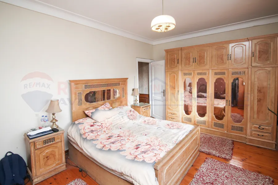 Apartment for sale 200 m Smouha (Bahaa El-Din El-Ghatoury st.)