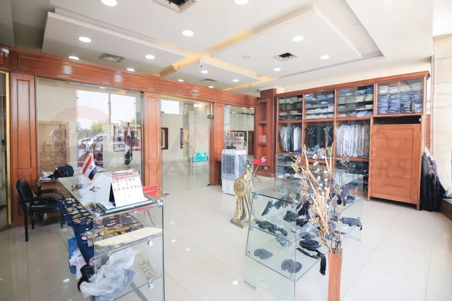 محلات تجارية للإيجار المطار ( بجوار مستشفي طلعت مصطفي )