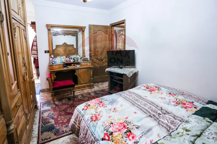 apartment for sale 120 Moharam Bek ( Mostafa Zayan St )