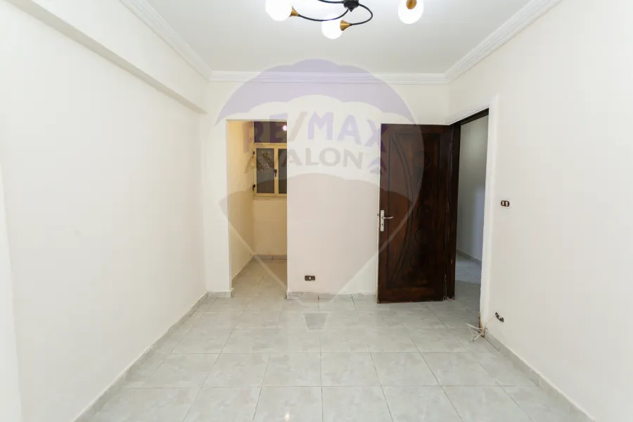 شقه للبيع 100 م كليوباترا (خطوات من فندق الحرم)