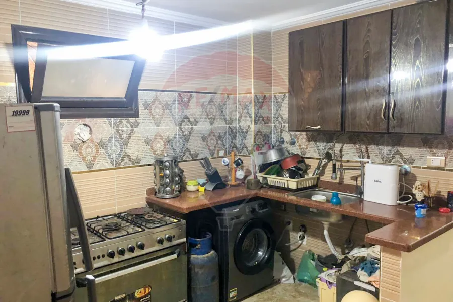 شقة للبيع 100 م سموحة (طريق المحموديه)