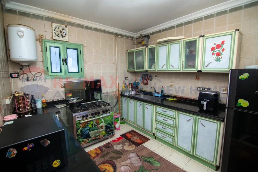 Apartment for sale 400 m Al-Syouf (Jamila Bou Harid st.)