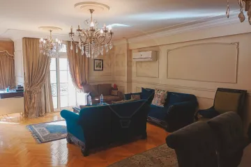 شقة للإيجار 210 م سموحة (متفرع ش مصطفى كامل)