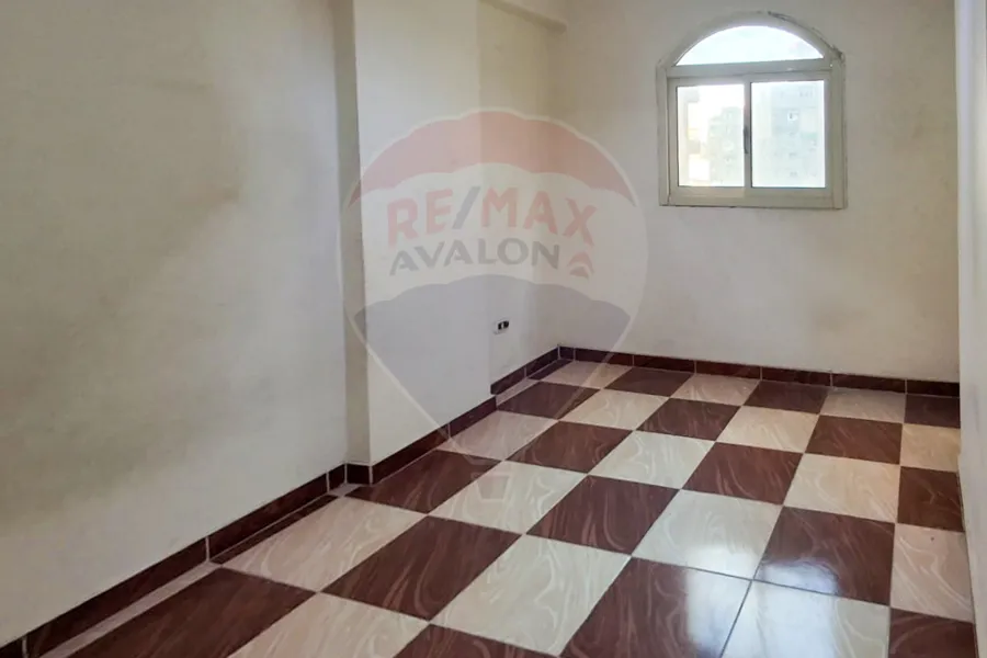 شقة للبيع 135 م سيدي بشر (خطوات من ش العيسوي)