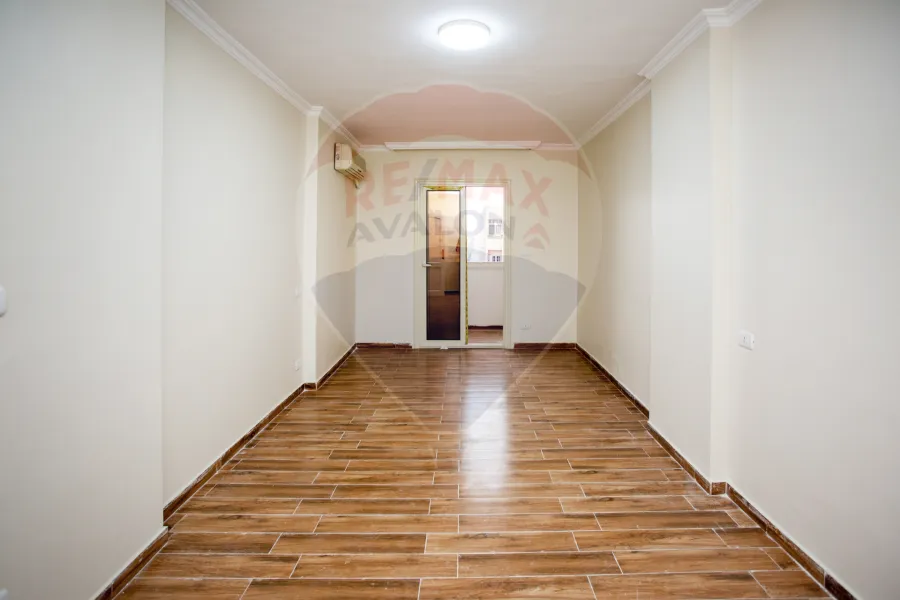 Apartment for sale 175 m sporting (Luxor St)