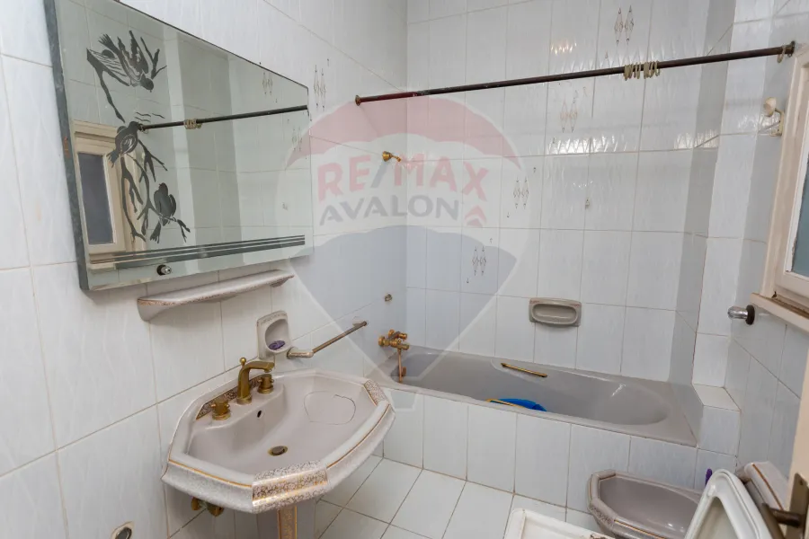 Villa for sale 750 m Roshdy (Ibrahim Helmy St.)