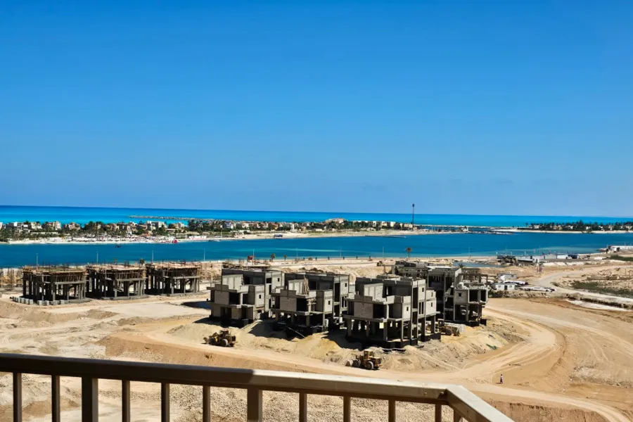 شاليه للبيع (بورتو مارينا) 70 م