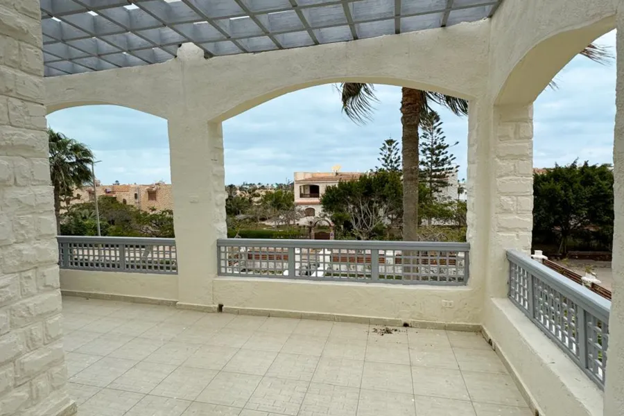 فيلا ستاند الون للبيع (مارينا 2) 510 م