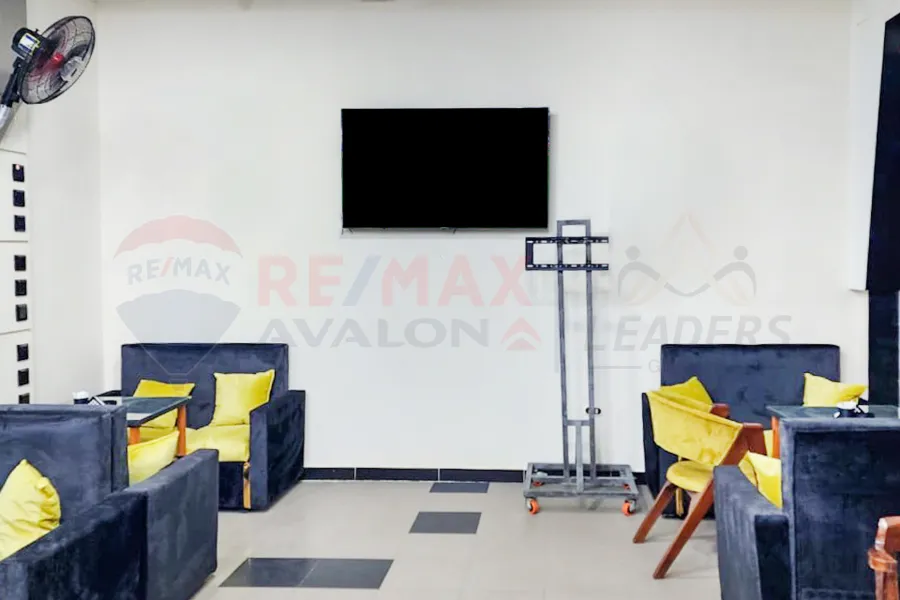 Shop for rent 237 m Sidi Bishr (Mosque Sidi Bishr Bahri St)