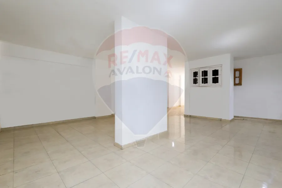 Shop + basement for sale 400 m Sidi Bishr (Gamal Abdel Naser st.)