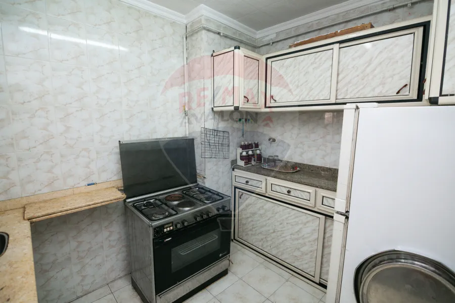 Apartment for sale 130 m Sidi beshr (Mohamed Nagib st.)